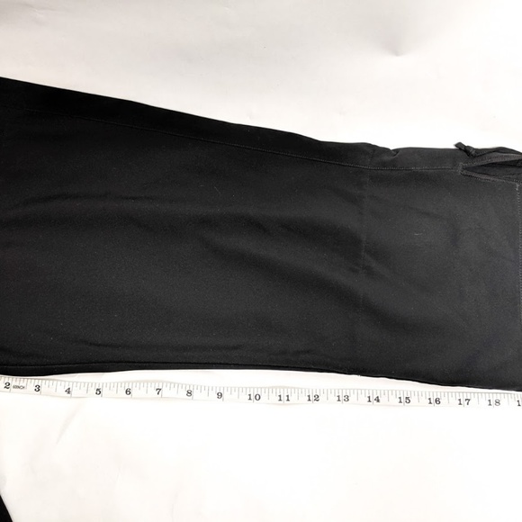 Womens Nike Dri Fit Running Cropped Capris Size S - Picture 7 of 7